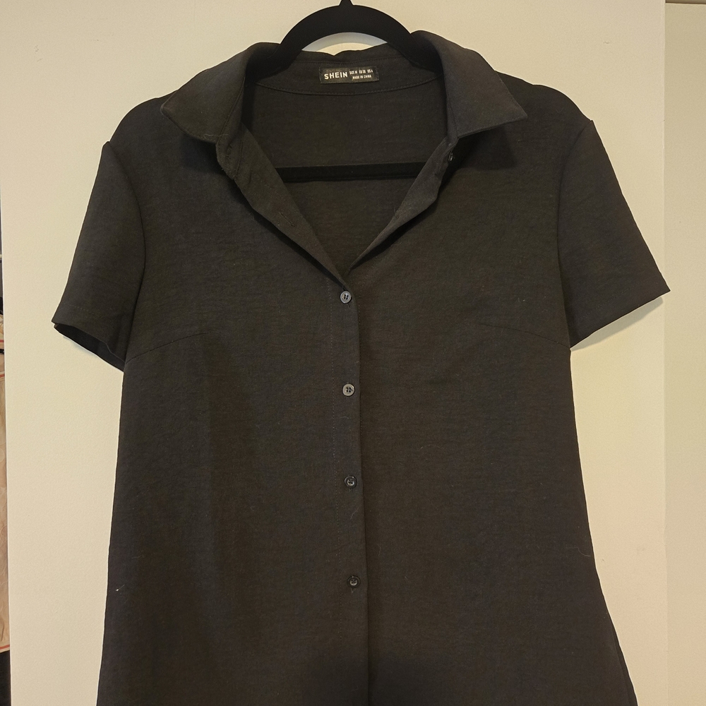 SHEIN Classic Black Top